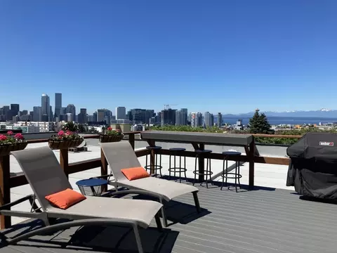 500 13th Ave E, Seattle, WA 98102 photo 17