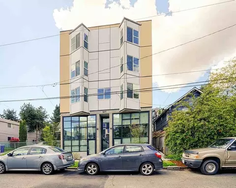 1811 20th Ave, Seattle, WA 98122