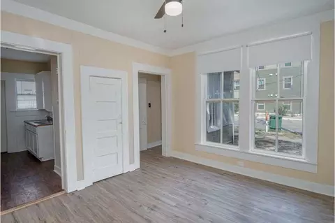 111 S Olive St, San Antonio, TX 78203