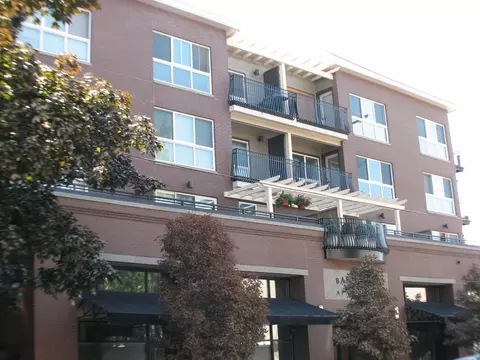 210 NW 20th Ave, Portland, OR 97209