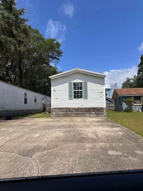 1301 Idella Walker Rd, Hinesville, GA 31313