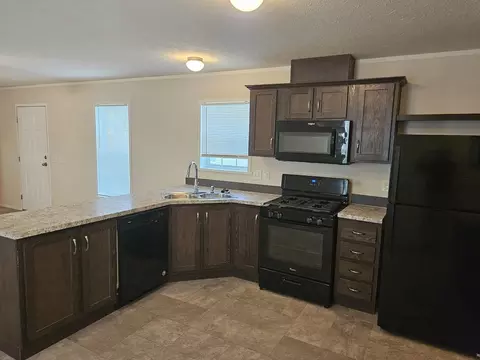 12458 Saint Michel Ave, Romeo, MI 48065 photo 21