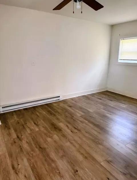5 Benham St, Worcester, MA 01604