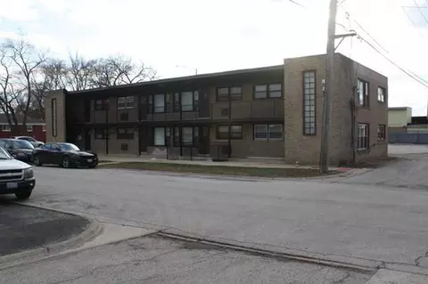1234 W 127th St, Calumet Park, IL 60827
