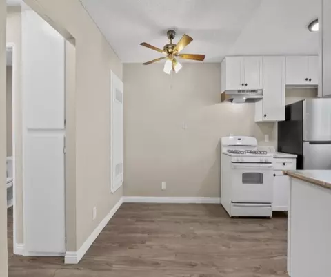 1356 W Stoneridge Ct, Ontario, CA 91762