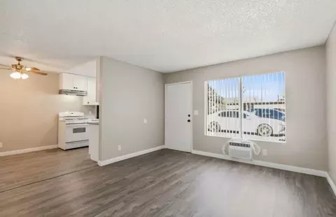 1356 W Stoneridge Ct, Ontario, CA 91762