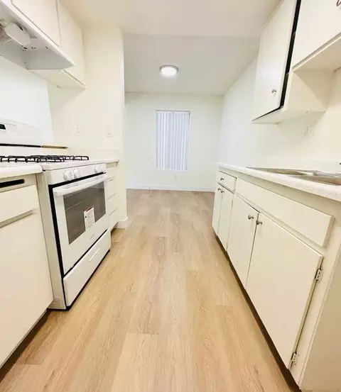 8080 Bever Pl, Stanton, CA 90680 photo 10