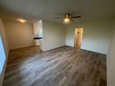 4714 S Slauson Ave, Culver City, CA 90230