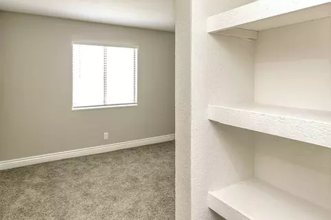 10535 Ellison Plz, Omaha, NE 68134 photo 13
