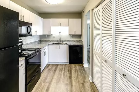 10535 Ellison Plz, Omaha, NE 68134 photo 45