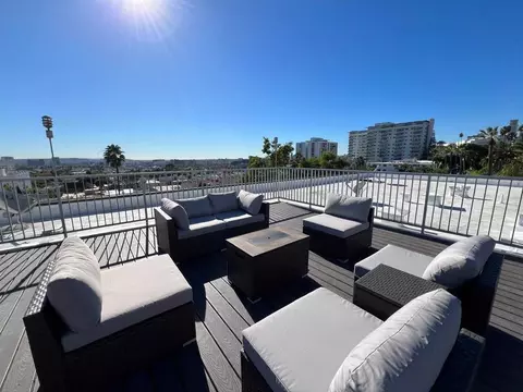 8440 Fountain Ave, West Hollywood, CA 90069