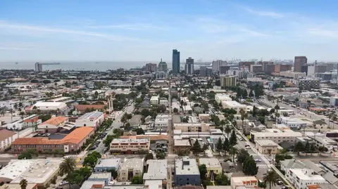 736 Olive Ave, Long Beach, CA 90813 photo 23