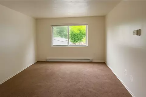 738 Adams St, Lincoln Heights, OH 45215