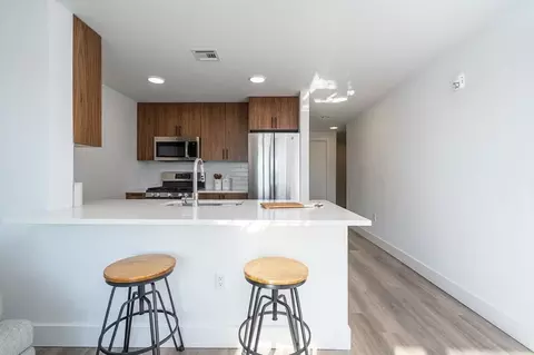 1415 Manhattan Ave, Union City, NJ 07087