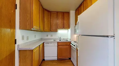 816 E Gorham St, Madison, WI 53703