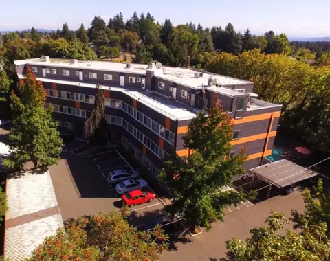 2222 SW Spring Garden St, Portland, OR 97219