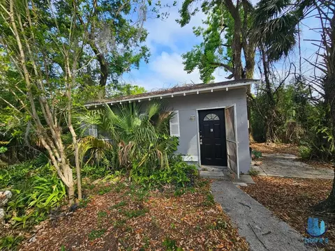 1504 E 99th Ave, Tampa, FL 33612