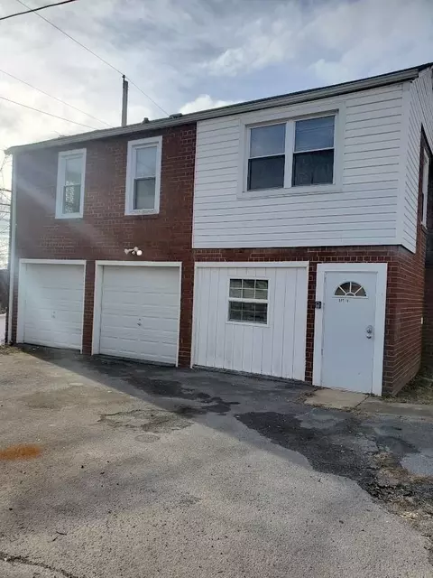 1233 E Center St, Kingsport, TN 37660