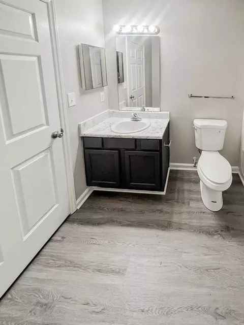 314 S Woodcrest St, Durham, NC 27703 photo 37