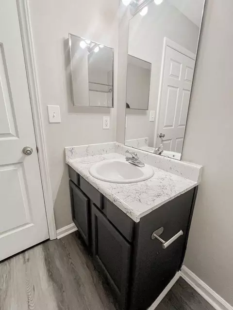 314 S Woodcrest St, Durham, NC 27703 photo 36
