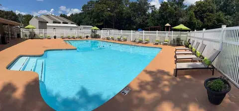1103 Corder Rd, Warner Robins, GA 31088
