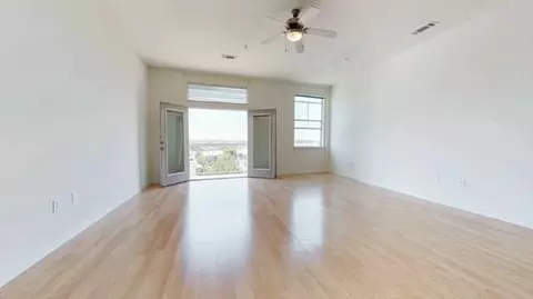 1403 Slocum St, Dallas, TX 75207 photo 4