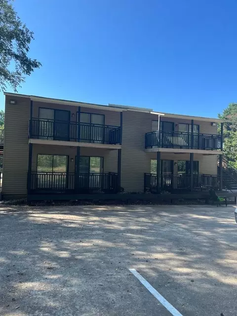 832 Washington St NW, Gainesville, GA 30501