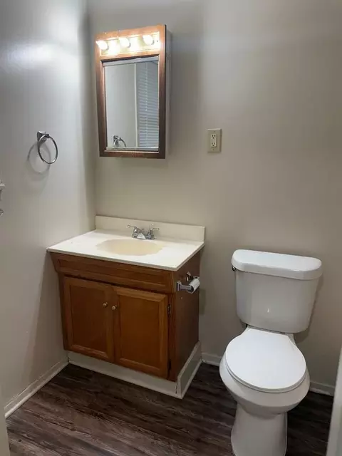 1501 Silver Falls Rd, Longview, TX 75604