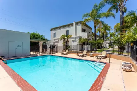 1059 E Bradley Ave, Bostonia, CA 92021