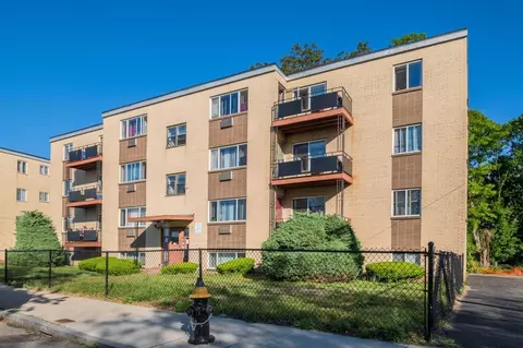 20 Thorn St, Boston, MA 02136