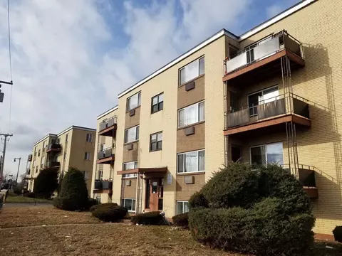 20 Thorn St, Boston, MA 02136
