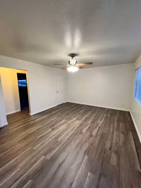 5366 Saint Mark Ave, Newark, CA 94560