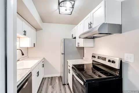 2133 Bollman Dr #2129-2133, Sheboygan, WI 53081