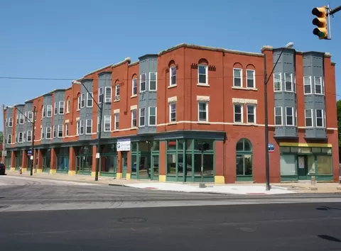 1692 E 55th St, Cleveland, OH 44103