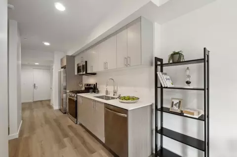 9736 Greenwood Ave N, Seattle, WA 98103 photo 31