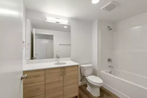 9736 Greenwood Ave N, Seattle, WA 98103 photo 48