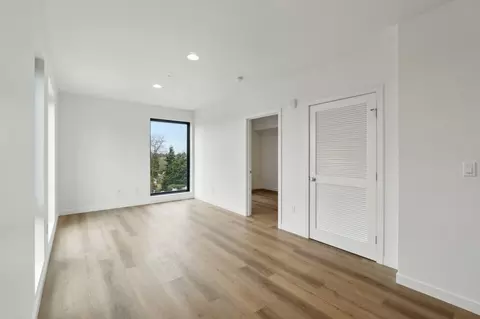 9736 Greenwood Ave N, Seattle, WA 98103 photo 46