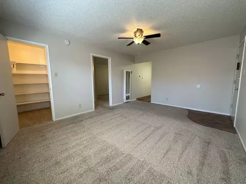 1818 H St, Sacramento, CA 95811