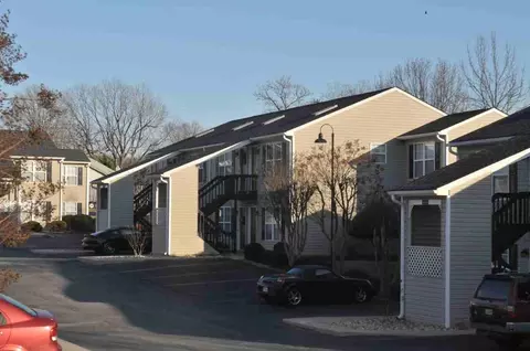 119 Shrader Ln, Lynchburg, VA 24502