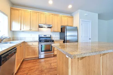 1132 NW Birdsdale Ave, Gresham, OR 97030 photo 3