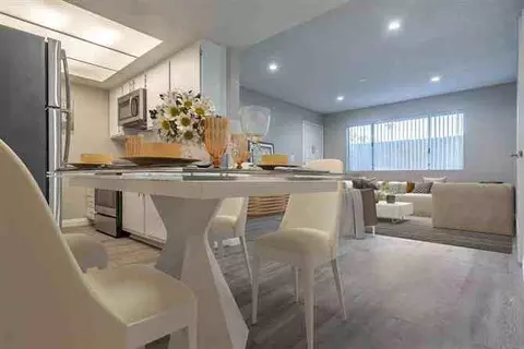 8655 Arlington Ave, Riverside, CA 92503
