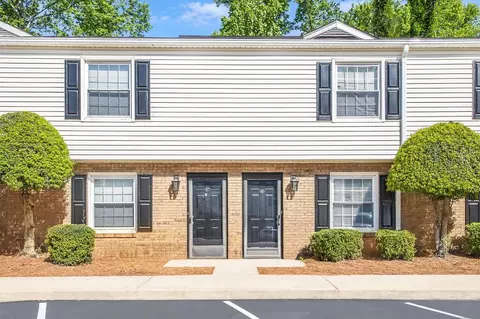 4333 Cinderella Rd, Charlotte, NC 28213