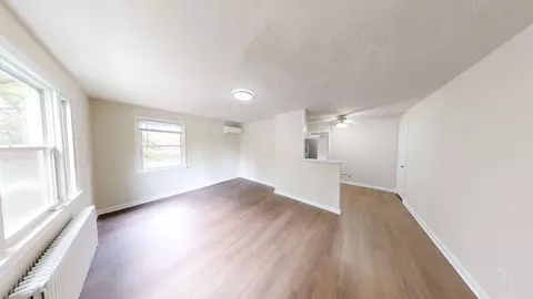 8324 Roanoke Ave, Takoma Park, MD 20912