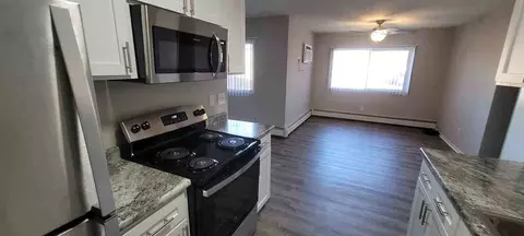 405 River St S, Delano, MN 55328