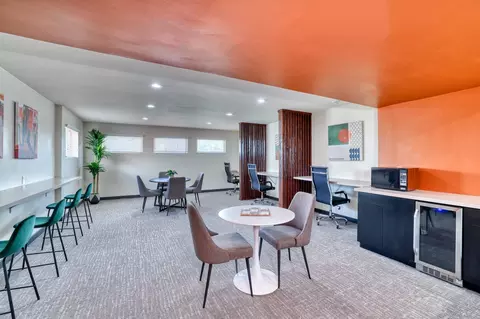 815 E Bethany Home Rd, Phoenix, AZ 85014 photo 8