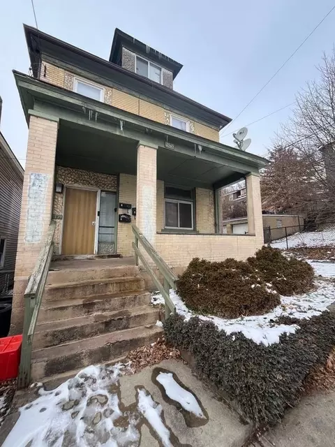 7543 Melrose St, Pittsburgh, PA 15218