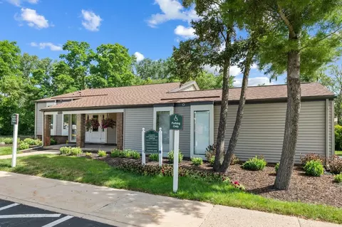 214 S Hewitt Rd, Ypsilanti, MI 48197 photo 36