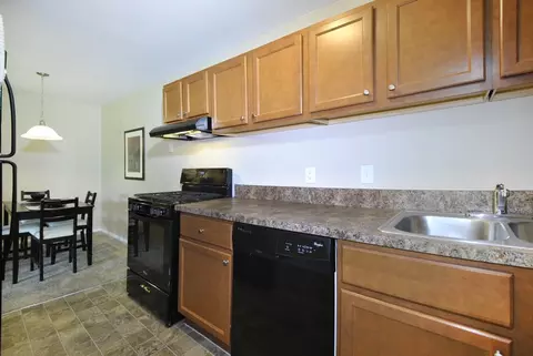 214 S Hewitt Rd, Ypsilanti, MI 48197 photo 19