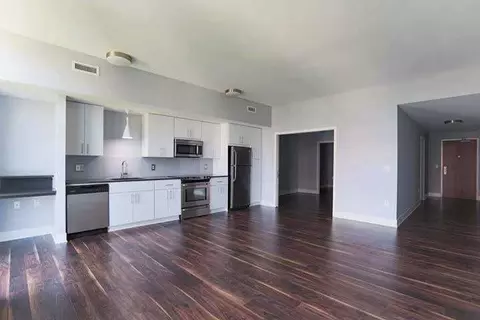 301 E Armour Blvd, Kansas City, MO 64111