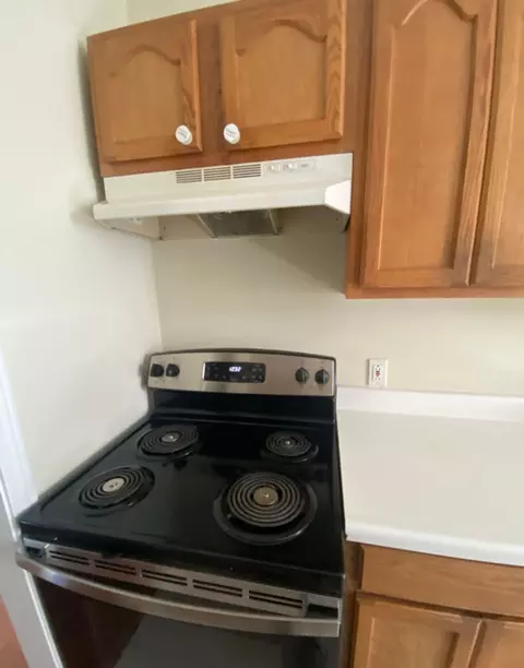 822 Huntington Ave, Boston, MA 02115